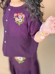 Plum Amora