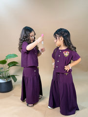 Plum Amora