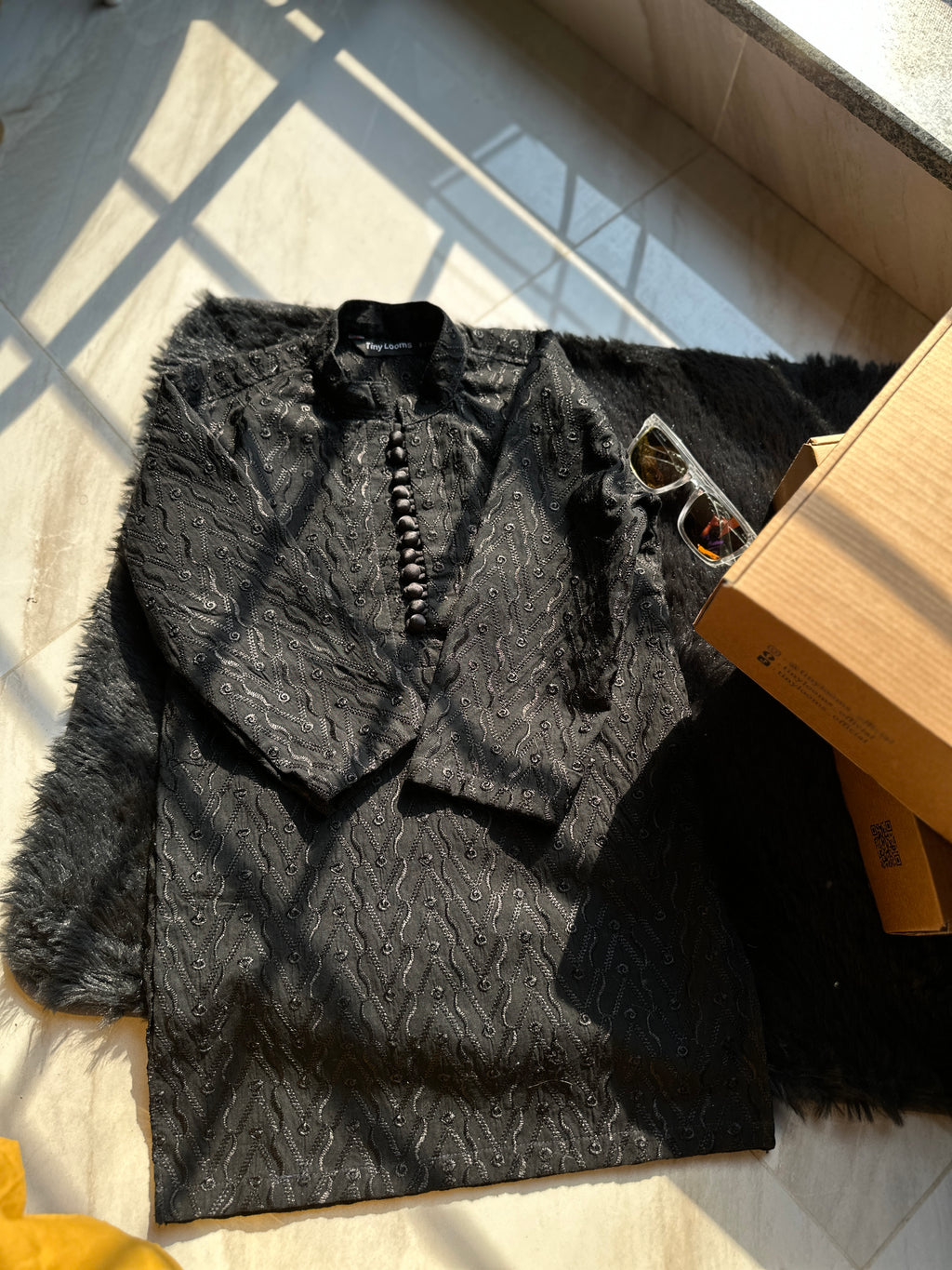 Midnight Chikankari Kurta