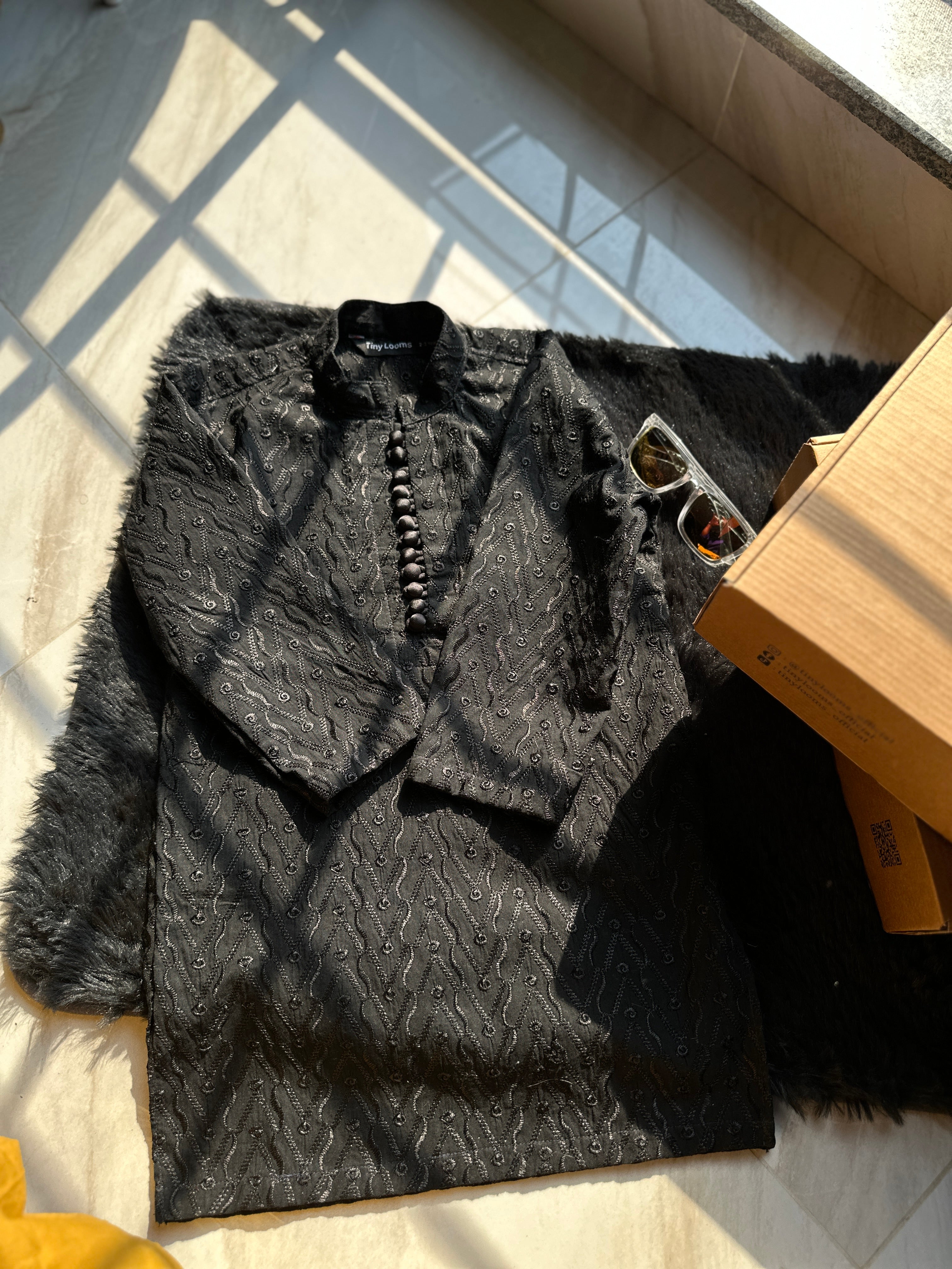Midnight Chikankari Kurta